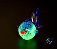 Load image into Gallery viewer, Glass Glowing Goldfish Ornament

