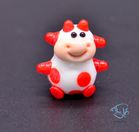 Load image into Gallery viewer, Glass Cow Ornament
