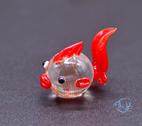 Load image into Gallery viewer, Glass Goldfish Ornament
