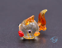 Load image into Gallery viewer, Glass Goldfish Ornament
