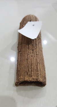 Load image into Gallery viewer, D Pleco Cave - Seven Fishes
